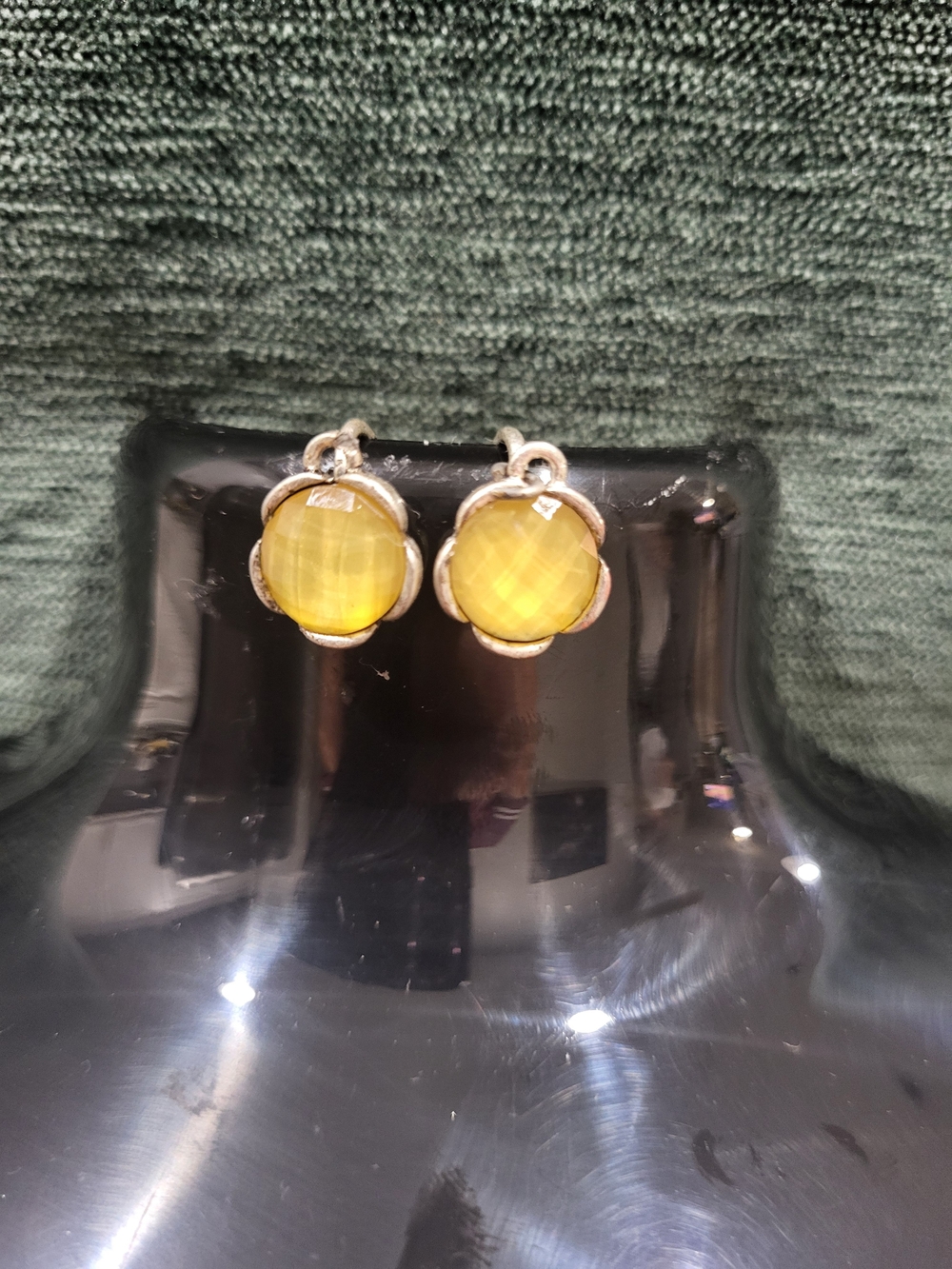 Vintage Avon .925 Sliver faceted yellow cabochons nestled in a scalloped